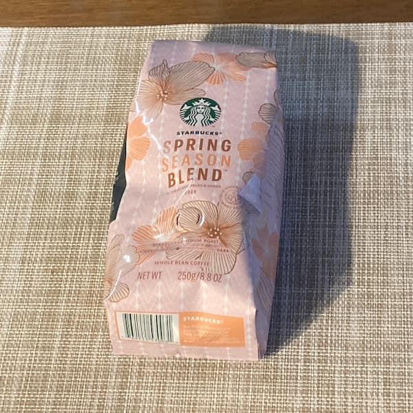 スターバックス スプリングシーズンブレンド　250g 1780円（税込み)※1
毎年2月中旬に発売されるブレンド
2024年はココアを思わせる軽い飲み口が特徴
※1 価格は2024年2月時点